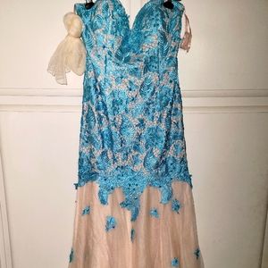 Party/ prom formal dress